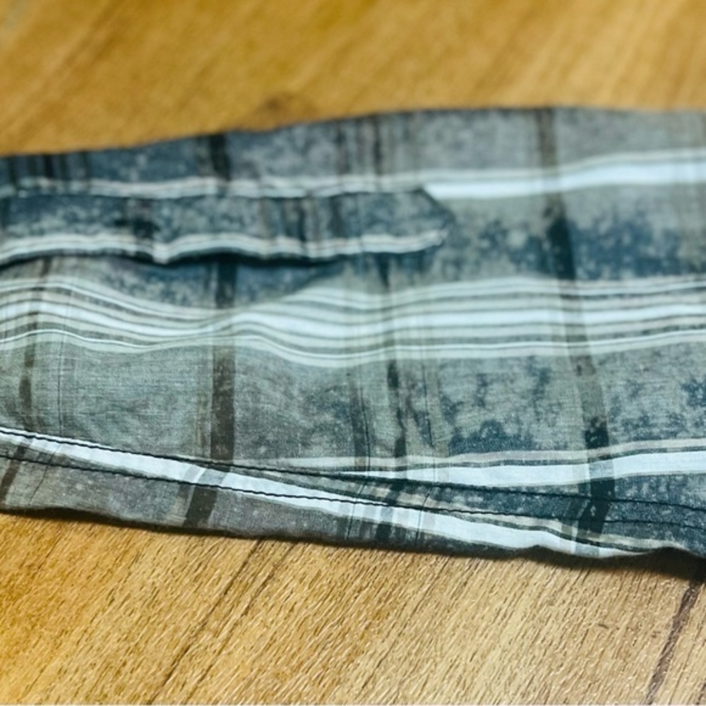 Distressed Shirt - Picture 14 of 14